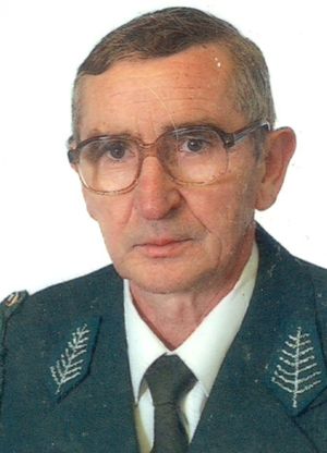 piotr knitter.jpg